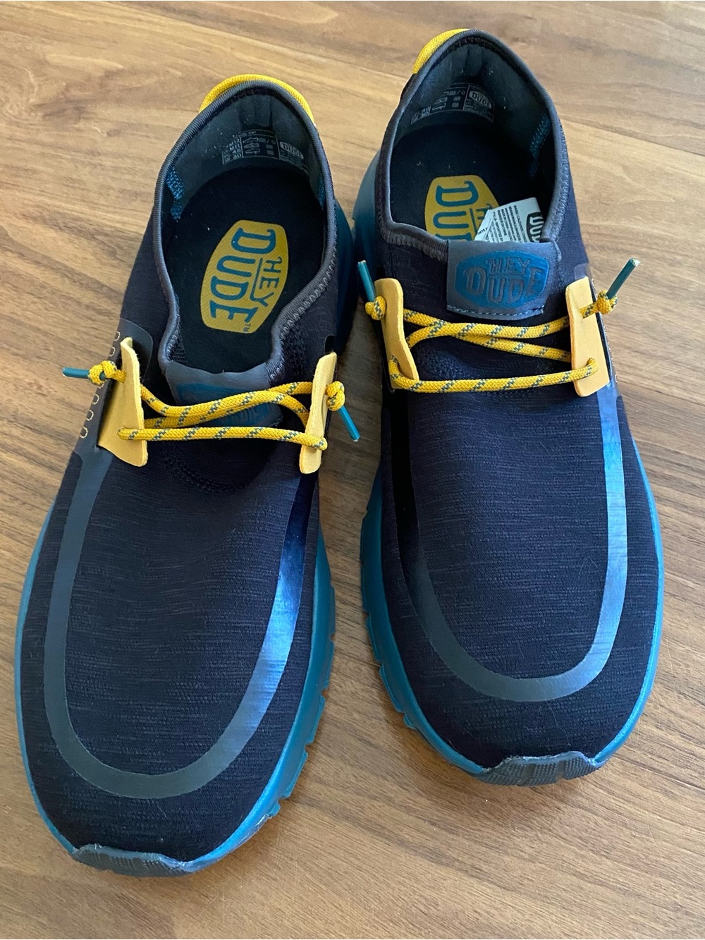 Hey Dude Wally Black Turquoise Slip On Shoes M11/W12